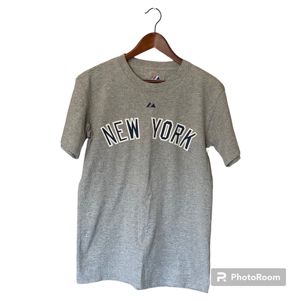 New York Yankees Majestic OBRIEN 8 T-Shirt Gray MLB Men's S